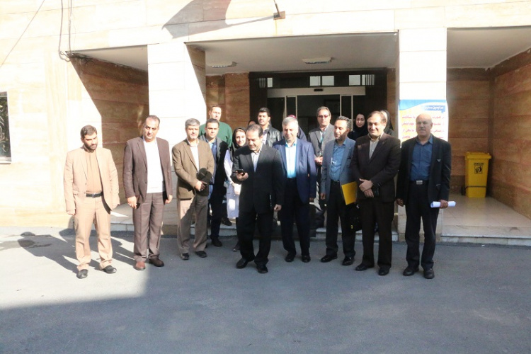 بازدید معاون بهداشتی وزیر بهداشت از مراکز خدمات جامع سلامت ارسطو و ولیعصر(عج)