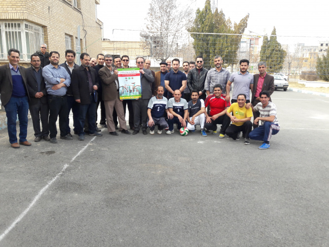 برگزاری مسابقه والیبال به مناسبت هفته سلامت مردان