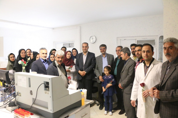 به مناسبت ۳۰فروردین روز آزمایشگاه