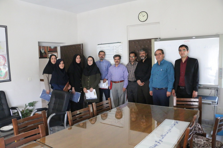 تجلیل از برگزیدگان مسابقه دارت ویژه دهه امامت وولایت