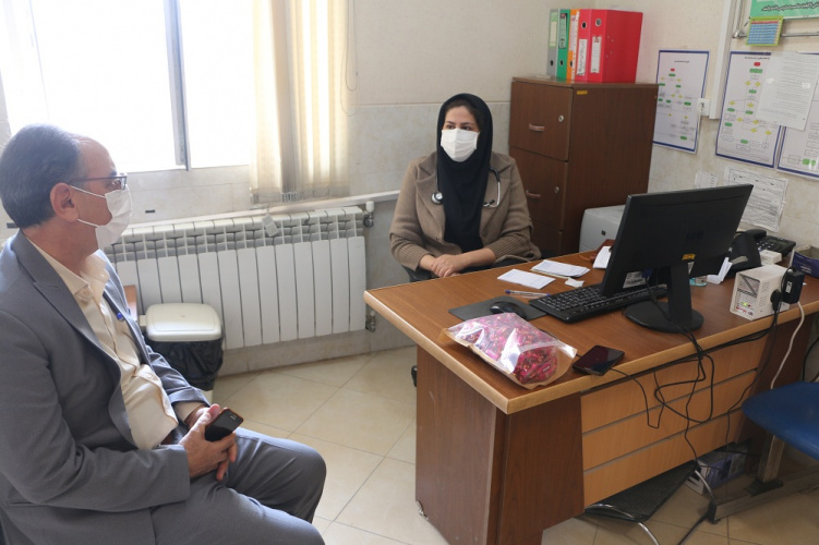 بازدید سید شهریار حسینی رئیس مرکز بهداشت شهرستان اراک از مرکز خدمات جامع سلامت کارچان