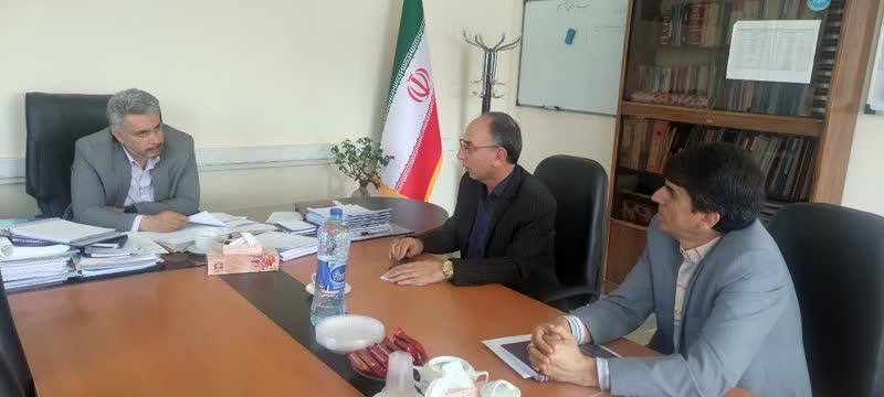 برگزاری جلسه معاون توسعه بارئیس مرکز بهداشت شهرستان اراک
