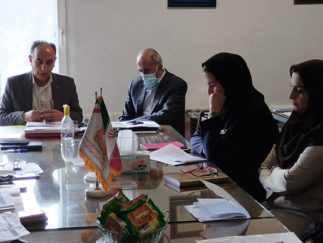 برگزاری جلسه بررسی شاخص های پایگاه های سلامت حاج حسن حسینی و مسکن