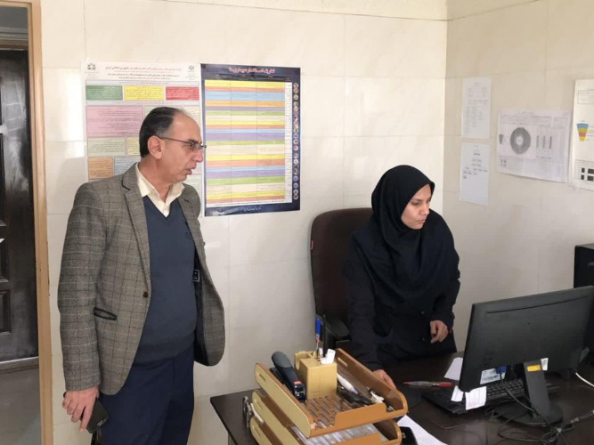 پایش رئیس مرکز بهداشت شهرستان اراک از پایگاه سلامت شادپور