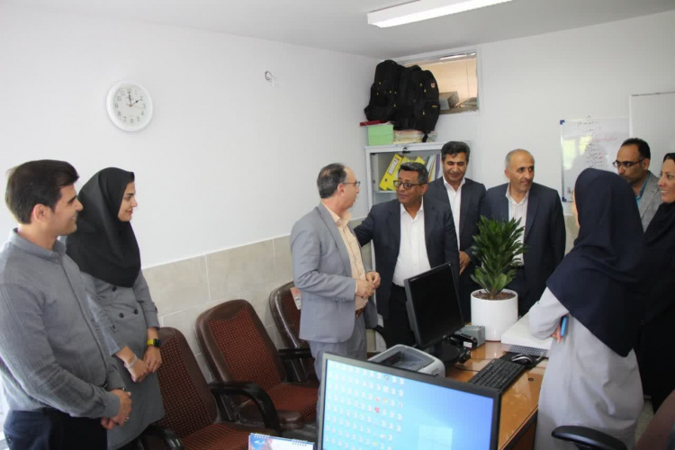 تقدیر و تشکر معاون بهداشت از کارشناسان سلامت روان مرکز بهداشت استان مرکزی