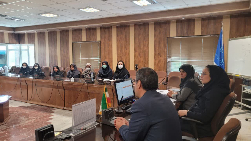 برگزاری جلسه هم اندیشی داوطلبین سلامت محله در برنامه توسعه سلامت محله های کم برخوردار