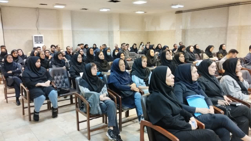 جلسه آموزشی شناسایی و ارزیابی عوامل زیان آور محیط کار