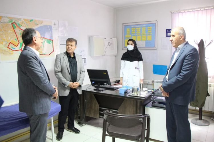 بازدید نوروزی مسئولین بهداشتی استان از مراکز بهداشتی/ تاکید بر ارائه خدمات با کیفیت در پایگاههای سلامت