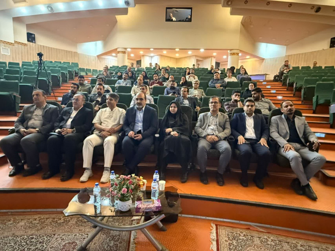 وب دا مرکزی | دکتر حمید شکری خانقاه در نشست تخصصی «پارادایم‌های نوین ارتباطات جهانی و روابط عمومی هوشمند» در دانشگاه علوم پزشکی اراک: