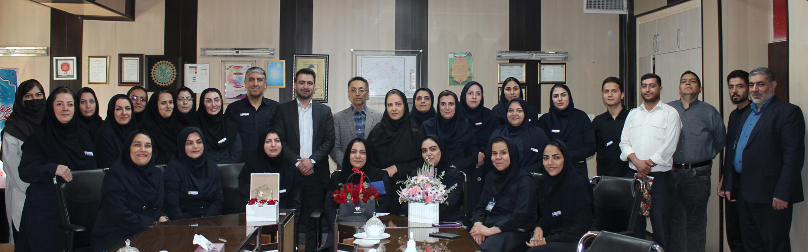 مراسم بزرگداشت روز پرستار همزمان با میلاد با سعادت حضرت زینب (س