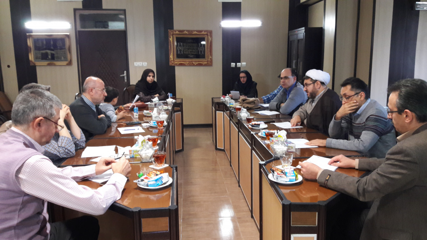 برگزاری جلسه هم اندیشی اساتید و اعضای هیئت علمی در مرکز آموزشی درمانی امیرکبیر