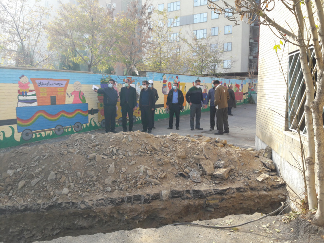 حفاری و ساخت کانال و کابل کشی برق مورد نیاز واحد تصویر برداری بیمارستان امیرکبیر