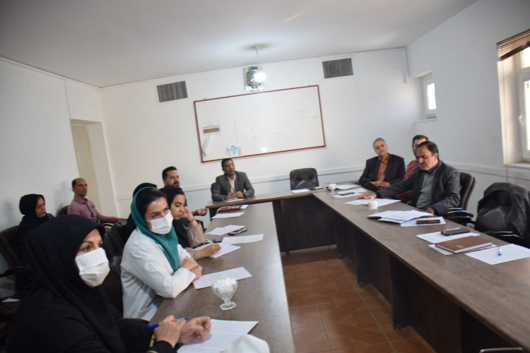 برگزاری مانور دورمیزی بحران در بیمارستان امام محلات
