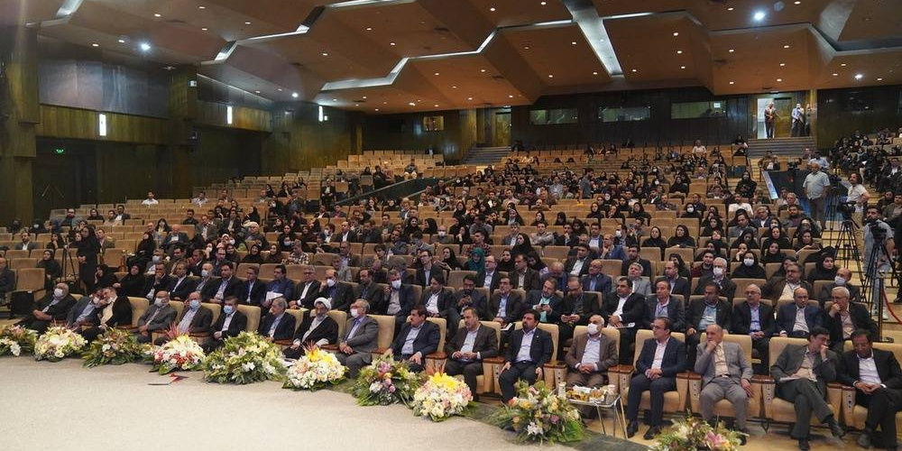 The presence of the Director of International Affairs at the 24th Medical Science Education Conference of the country at the pavilion of the country's six research centers