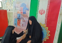 استقرار میز خدمت شبکه بهداشت خنداب در نماز جمعه به مناسبت هفته بسیج