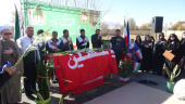 آیین استقبال از پیکر مطهر شهید گمنام در شبکه بهداشت و درمان خنداب برگزار شد