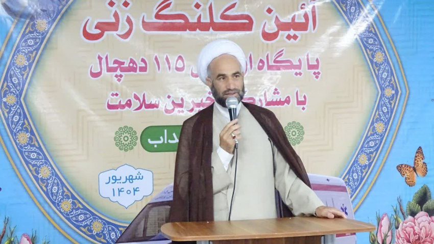 حجت‌الاسلام و المسلمین صفاهانی امام جمعه شهرستان خنداب در این مراسم با تبریک به مردم منطقه به‌ مناسبت آغاز احداث پایگاه اورژانس ۱۱۵، این اقدام را گامی ارزشمند در مسیر ارتقای خدمات سلامت دانست و گفت: