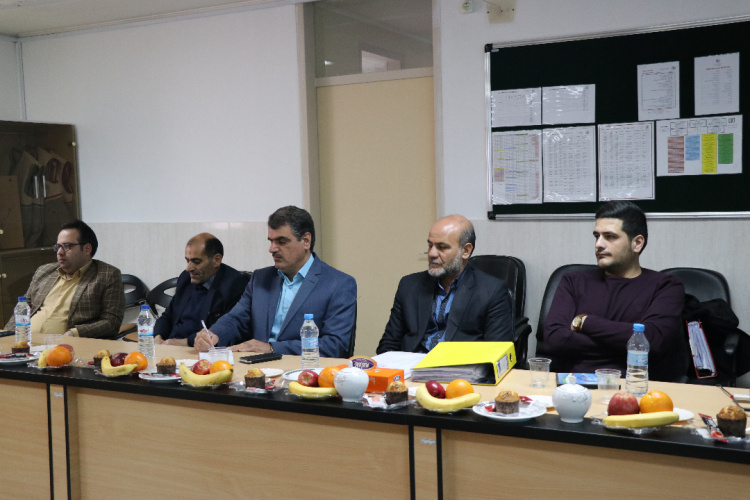 چهارمین گردهمایی مدیران حقوقی و کارشناسان ذی سمت در شهر زنجان برگزار شد .