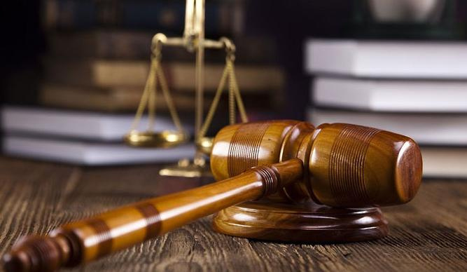انواع تخلفات اداری کارکنان دولت