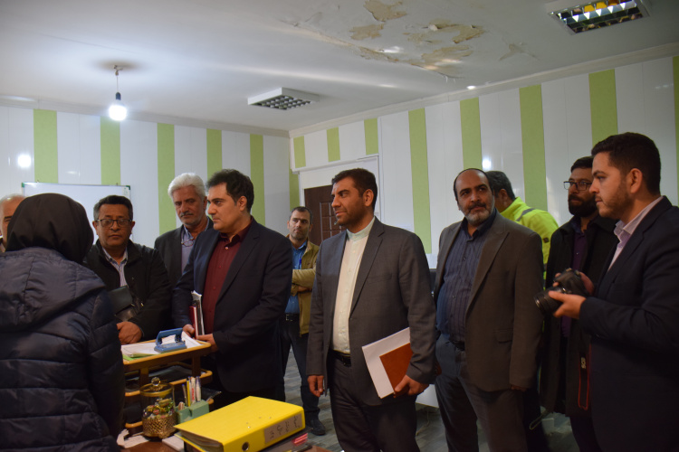 بازدید رئیس دانشگاه علوم پزشکی اراک از شبکه بهداشت و درمان شهرستان محلات
