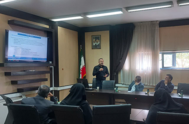 جلسه ی دفاع از پروپوزال آقای سامر سمیر حسون الاسدی دانشجوی بین الملل کارشناسی ارشد پرستاری داخلی جراحی