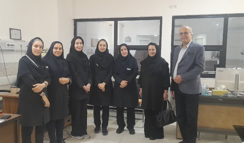 بازدید رئیس محترم و معاون محترم دانشکده پرستاری اراک به مناسبت روز پرستار