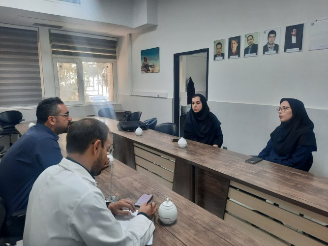 جلسه هئیت رئیسه دانشکده جهت بررسی مسائل داخلی و آموزشی پژوهشی در شرایط کنونی