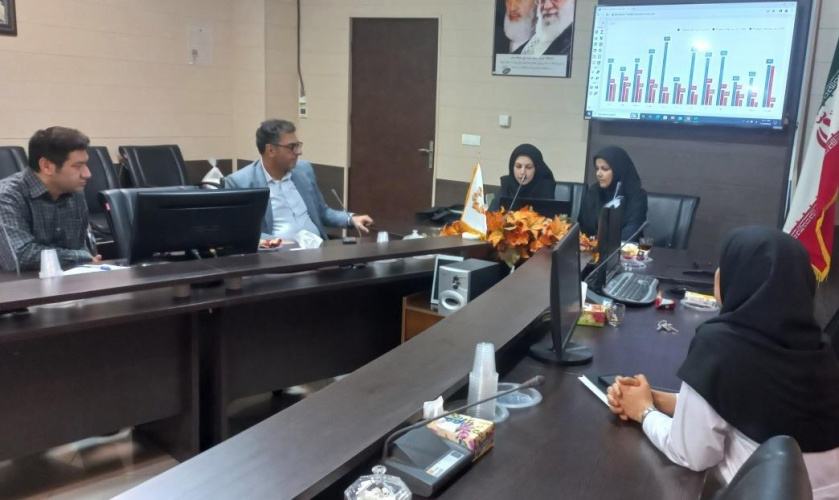 جلسه پیش نمایش از داشبورد مدیریتی با معاونت محترم غذا و دارو