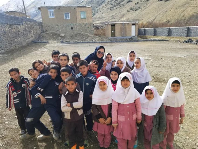 برگزاری جلسه آموزشی با موضوع خودمراقبتی جهت دانش آموزان