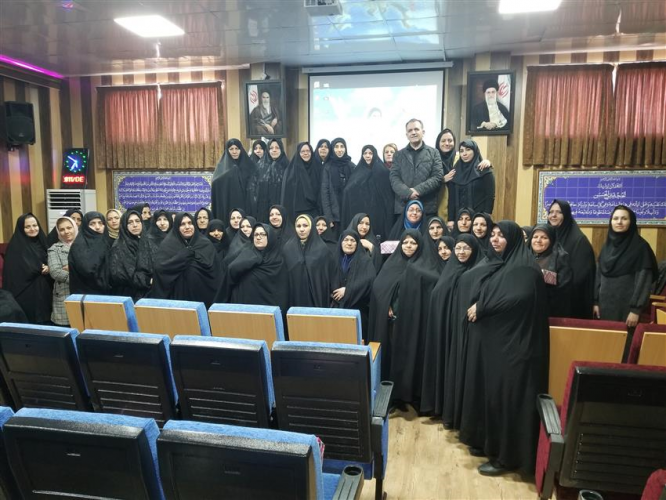 تقدیر و تشکر از داوطلبین سلامت