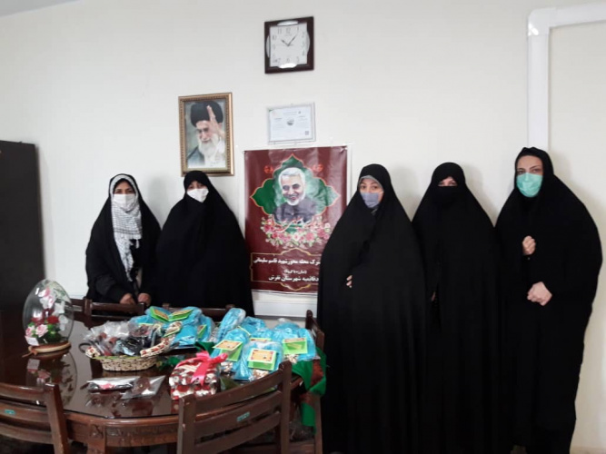 حضور طلاب حوزه علمیه در روز پرستار