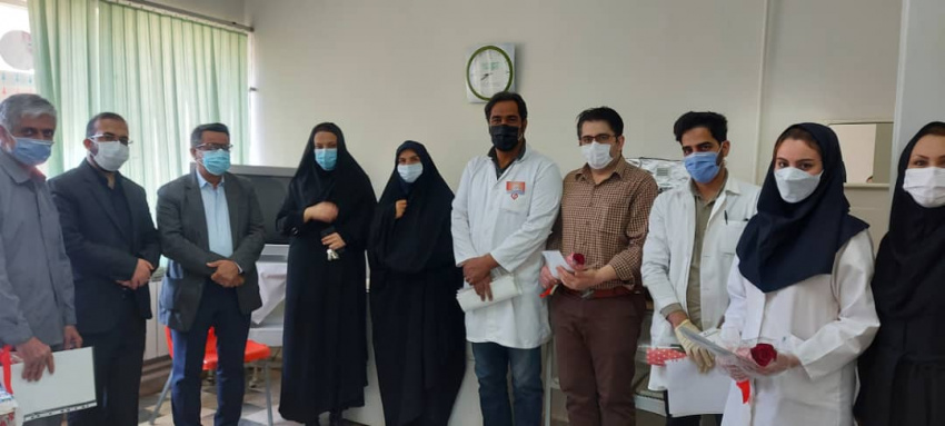 روز آزمایشگاه مبارک باد