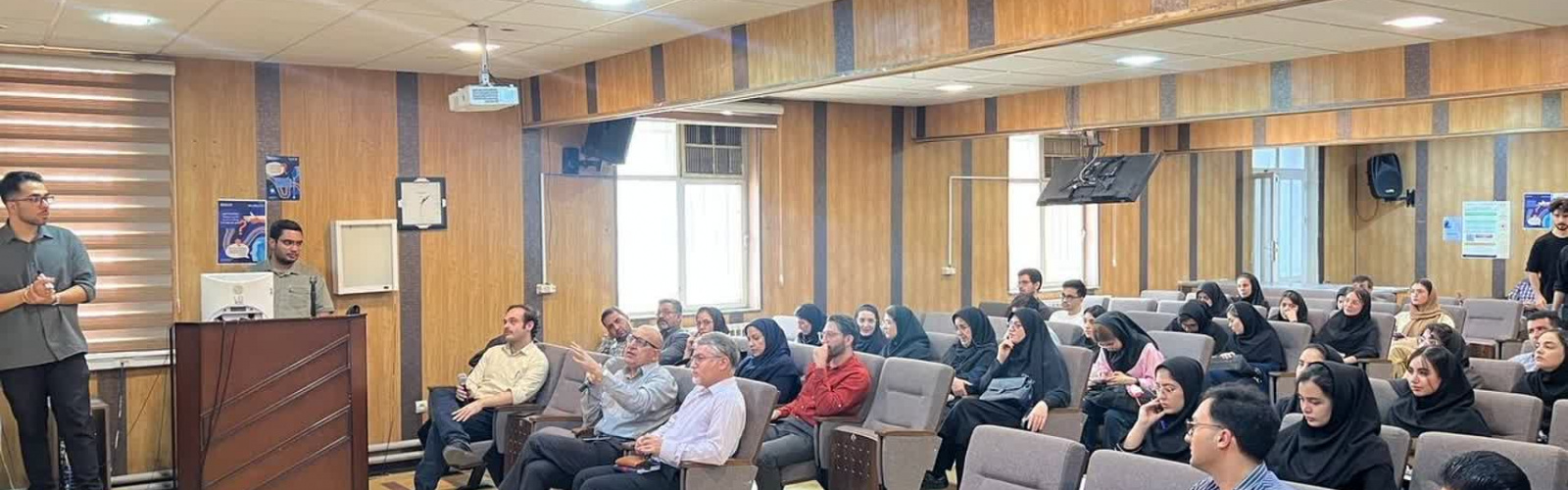 جلسه ایده‌پردازی پژوهشی مرجعیت علمی با گروه نروسرجری