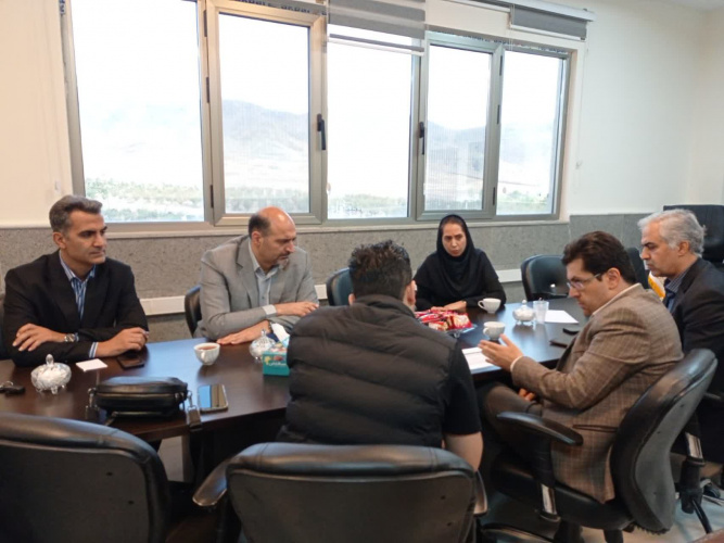 جلسه آمادگی جهت بازدید اعتباربخشی و ارزشیابی گروه «گوش، گلو، بینی و جراحی سر و گردن (ENT)»