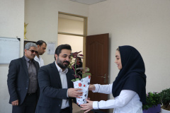 تقدیر از پرسنل آزمایشگاه کنترل مواد غذایی به مناسبت روز علوم آزمایشگاهی