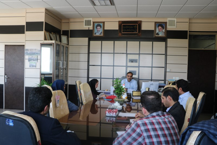 برگزاری دومین کمیته تجویز منطقی دارو توسط معاونت غذا و دارو اراک