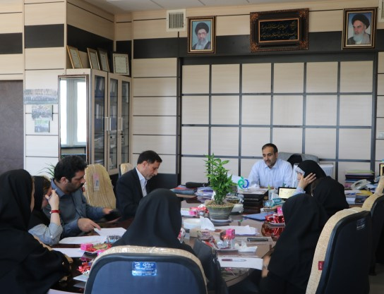 برگزاری جلسه کارشناسان دارویی بیمارستان ها و شبکه های تابعه