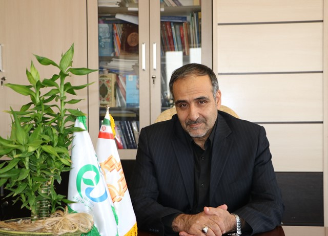 با هرگونه توقف فروش اقلام دارویی و غذایی برای افزایش قیمت برخورد میشود