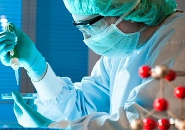 ۳۰ فروردین ، روز آزمایشگاه