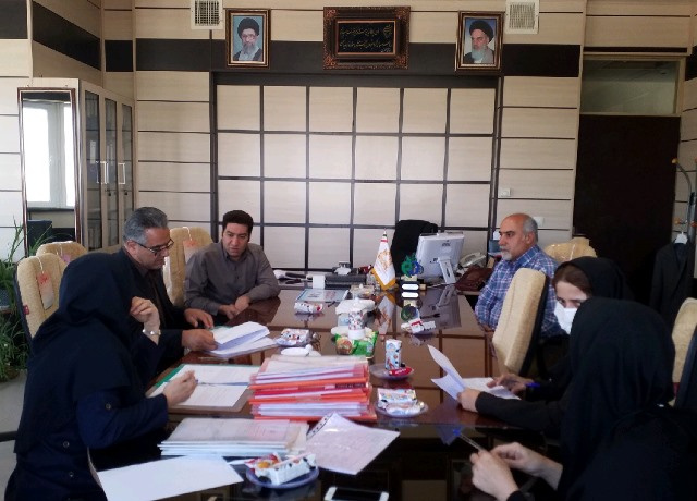 برگزاری جلسه کمیسیون فنی_تخصصی صدور پروانه های بهداشتی و واحد های تولیدی غذایی و بهداشتی