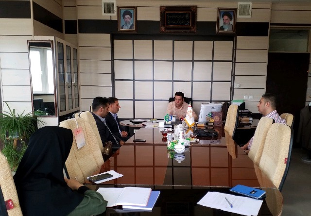 تشکیل جلسه ای با عنوان بالا بردن سطح آگاهی در خصوص فروش مکمل های ورزشی