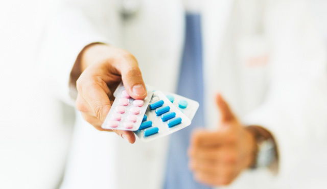 داروهای کمیاب در ۱۶ داروخانه اراک توزیع می‌شود