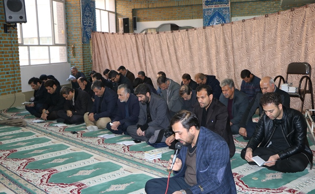 مراسم قرائت زیارت عاشورا به مناسبت گرامیداشت شهید والامقام سردار پاسدار سپهبد حاج قاسم سلیمانی