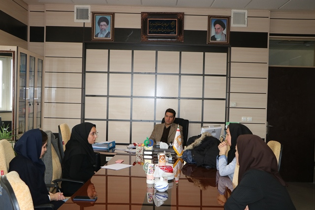 جلسه ای در خصوص انتقال پرونده هی بیماران سرپایی دریافت کننده داروهای خاص