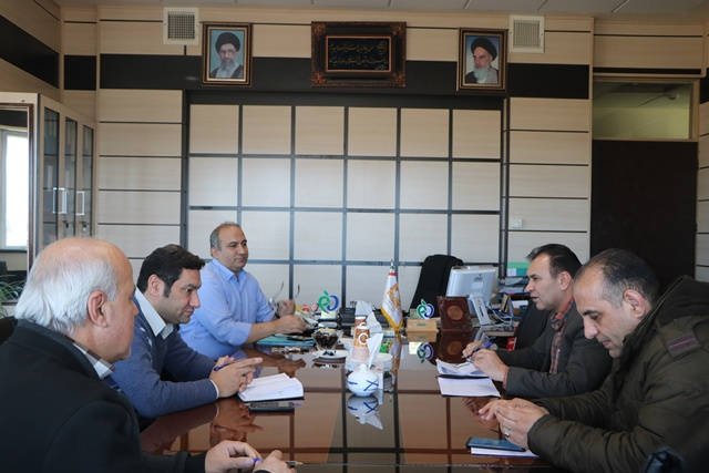 جلسه نحوه توزیع اقلام ارسالی از طرف هئیت امناء صرف جویی ارزی بین مراکز بهداشتی و درمانی