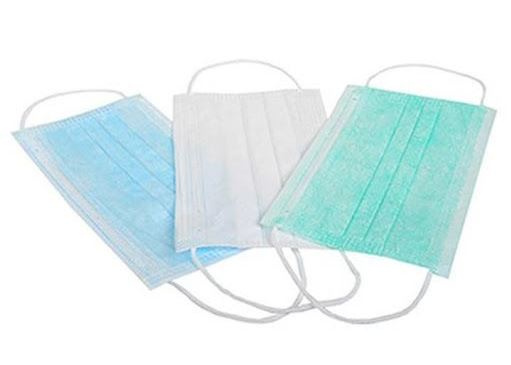 اولین محموله ماسک سه لایه طبی با پیگیری های معاونت غذا و دارو  به اراک