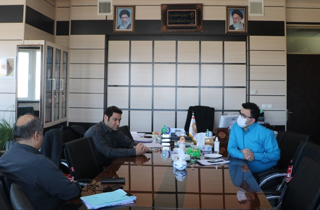 نشست رئیس دانشگاه با معاون غذا و دارو و رئیس اداره تجهیزات پزشکی