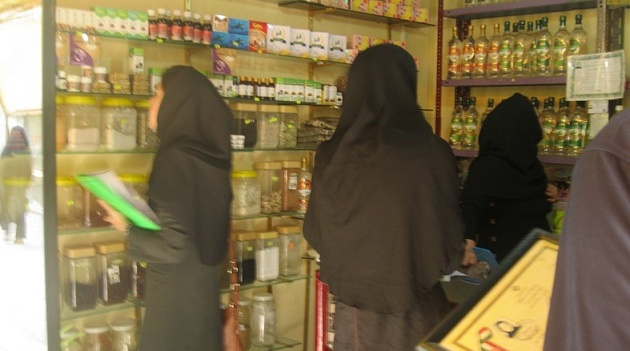 نظارت و بازرسی از عطاری های استان مرکزی در ایام نوروز و شیوع بیماری کرونا ویروس