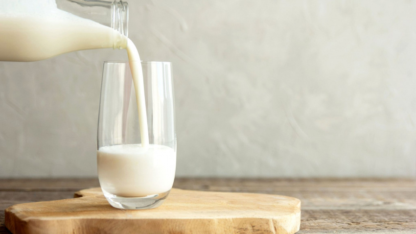 بهترین ساعت برای مصرف شیر چه موقع از روز است؟