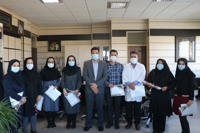 تجلیل از اداره طب سنتی جهت تفویض اختیارات مربوط به امر فرآورده های طبیعی، سنتی و مکمل در حوزه استان مرکزی